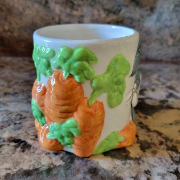 Vintage Ceramic 3D Bugs Bunny Mug (16oz) - Picture 3 of 9